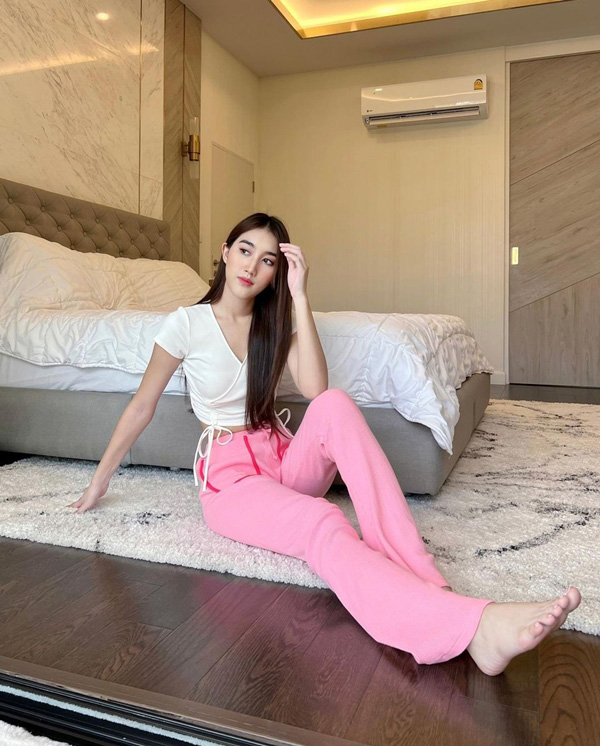 เบสท์ รักษ์วนีย์ คำสิงห์