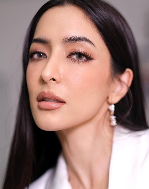 พิ้งค์กี้ สาวิกา