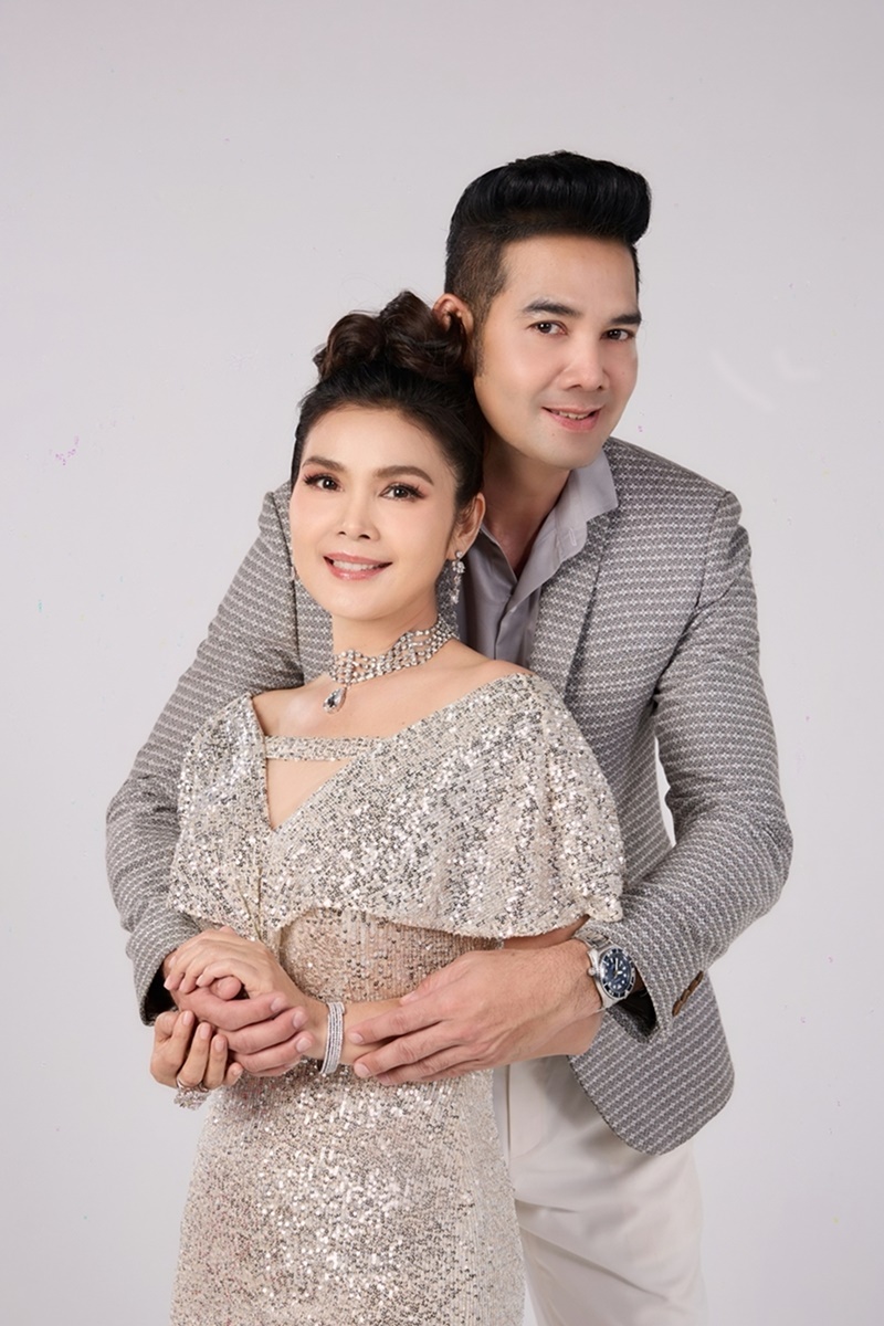 เพลงรักพยัคฆ์ร้าย นักแสดง