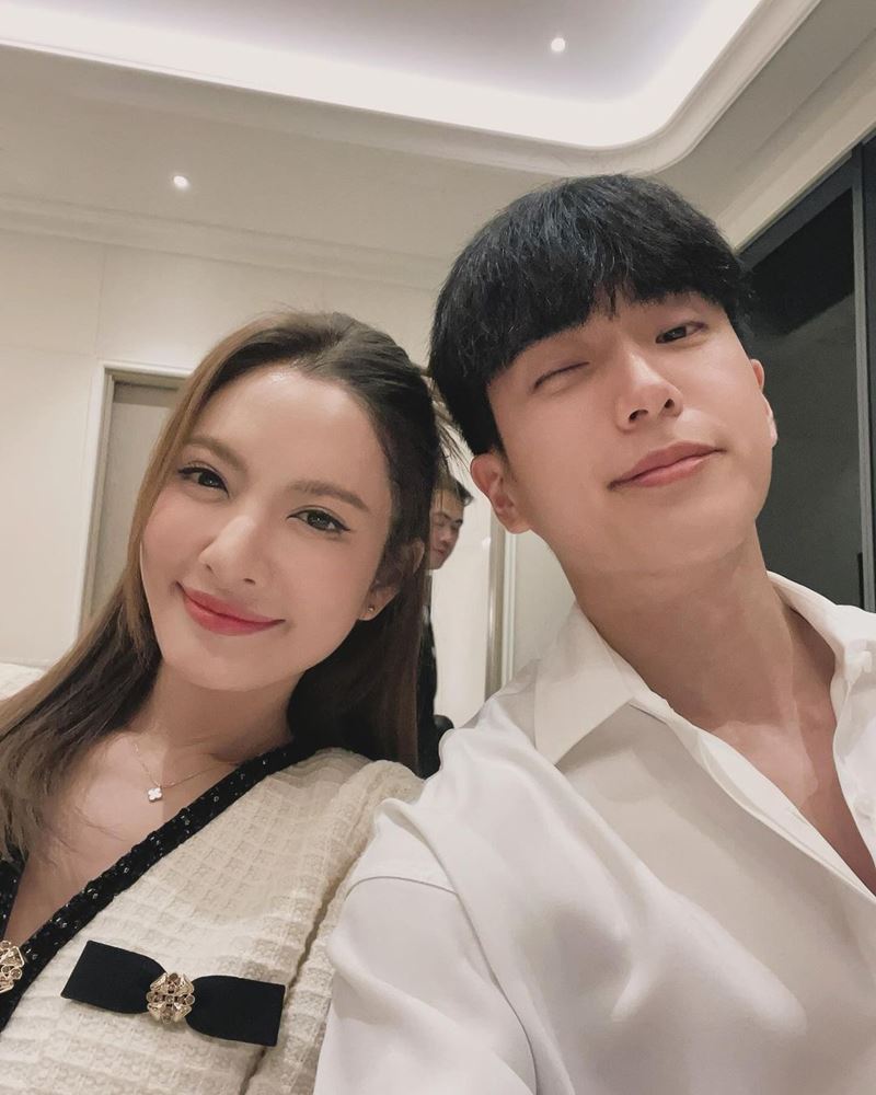 แอฟ ทักษอร - นนกุล