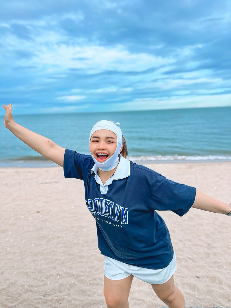  ตั๊กแตน ชลดา