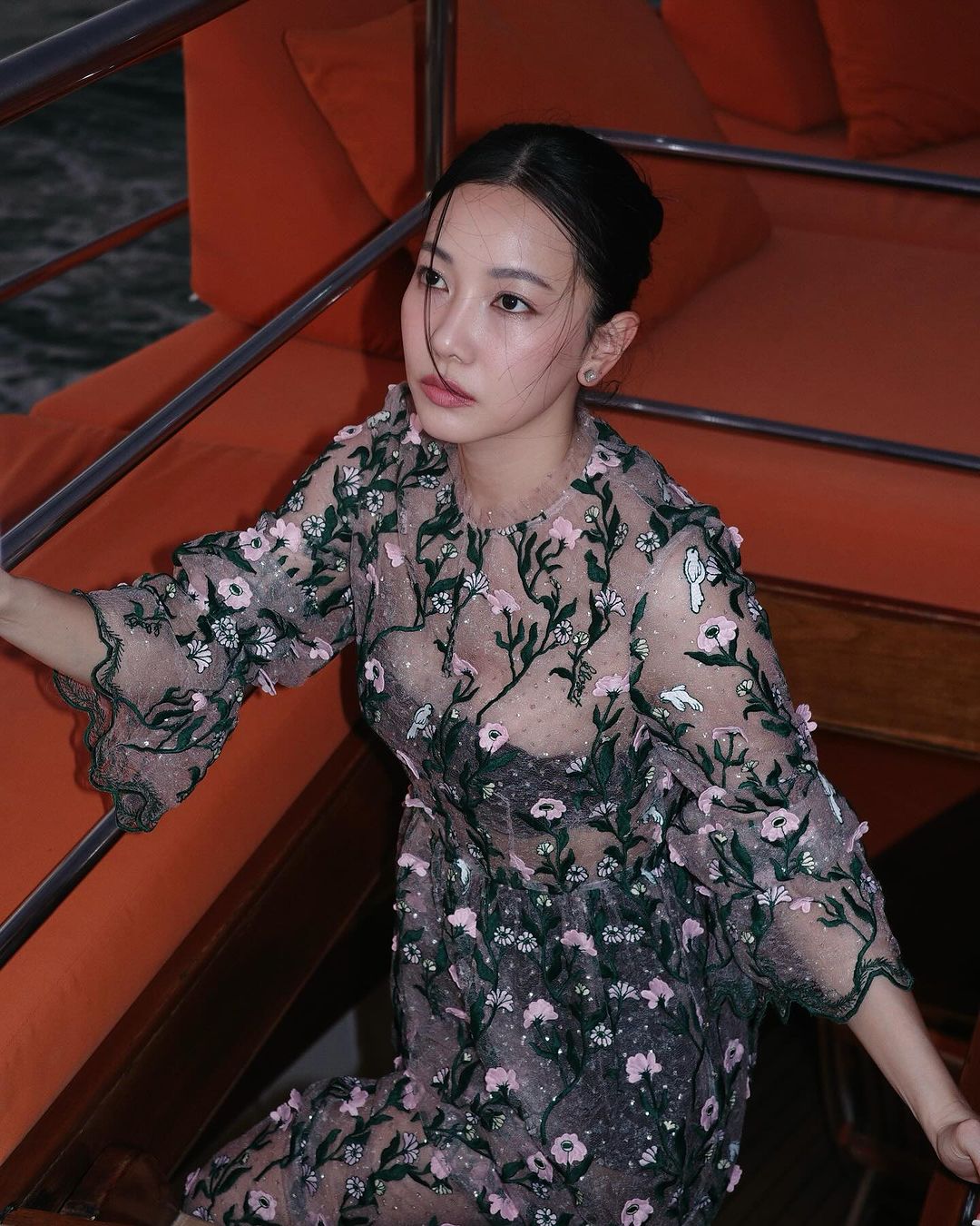 นุ่น วรนุช