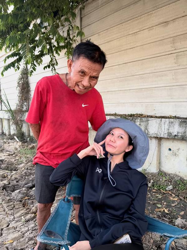 ส่งกำลังใจให้ จ๊ะ นงผณี