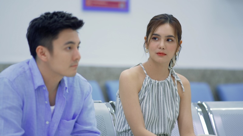 กุหลาบเล่นไฟ นักแสดง ปูเป้ พิ้งค์พลอย จีน ธันวา