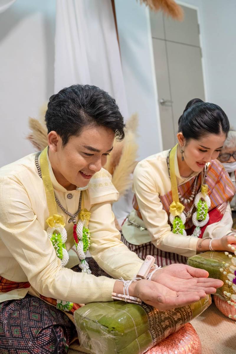 เบียร์ พร้อมพงษ์, หมิว ปรียาภัทร์