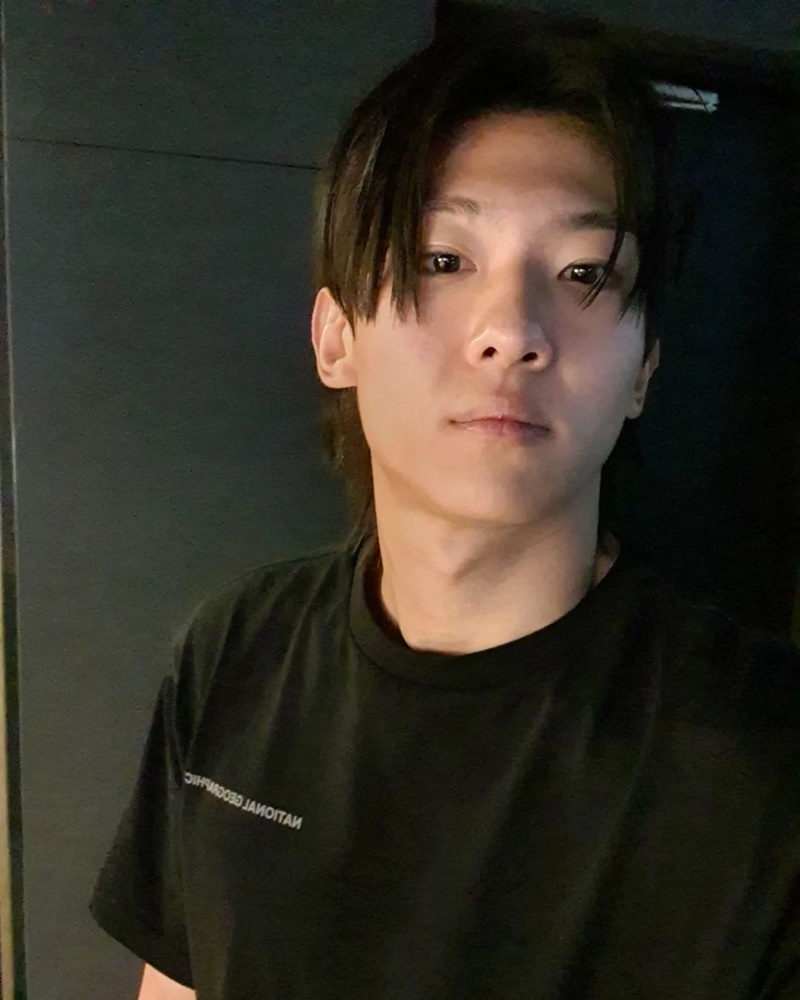 คิมจินยอง kim jin young