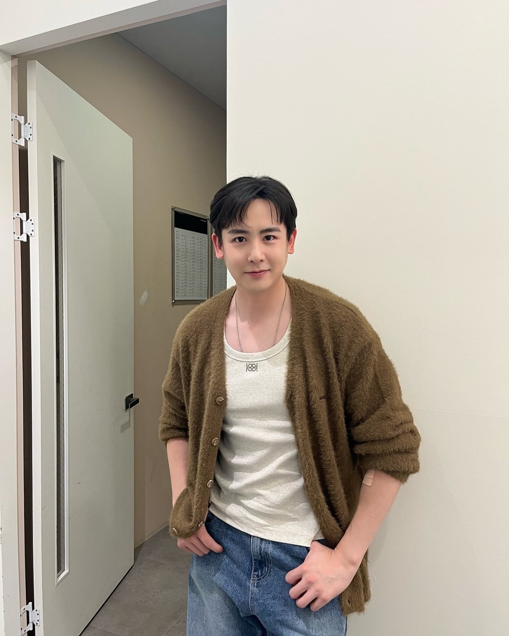 นิชคุณ เจอซาแซงสะกดรอยตามแถวบ้าน ตะโกนด่า-ทำร้าย จนต้องให้ ตร. ช่วย !