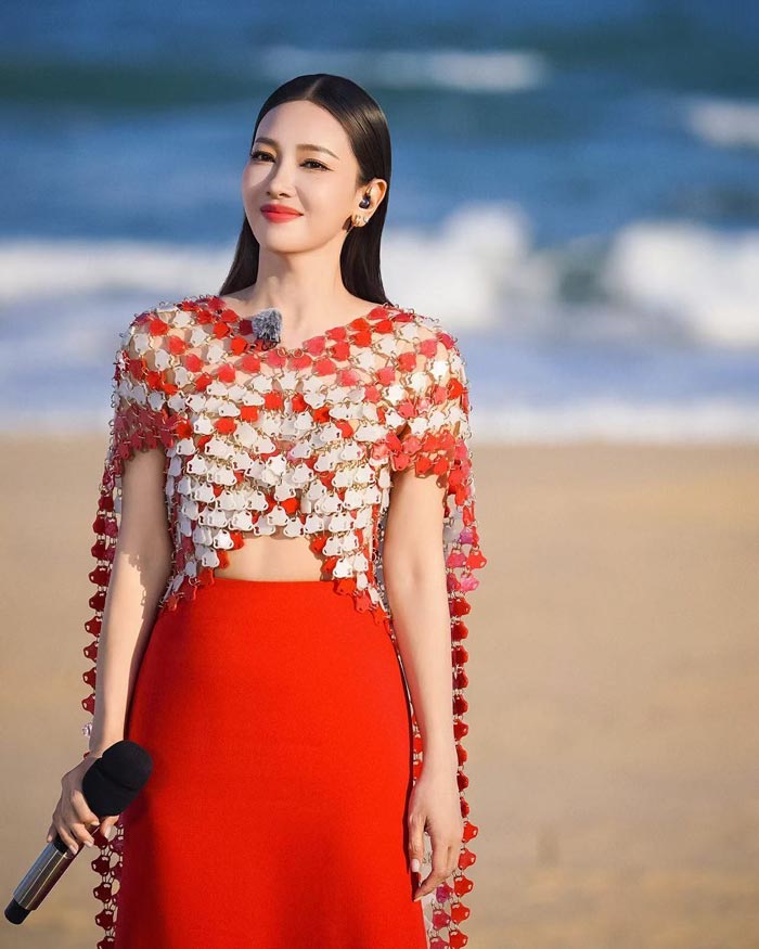 นุ่น วรนุช Cheng Feng 2025