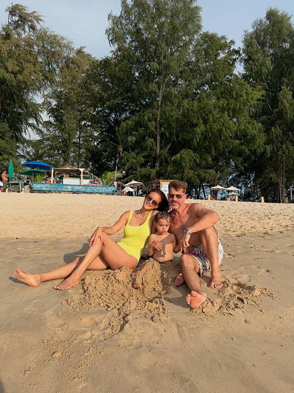 น้ำฝน กุลณัฐ