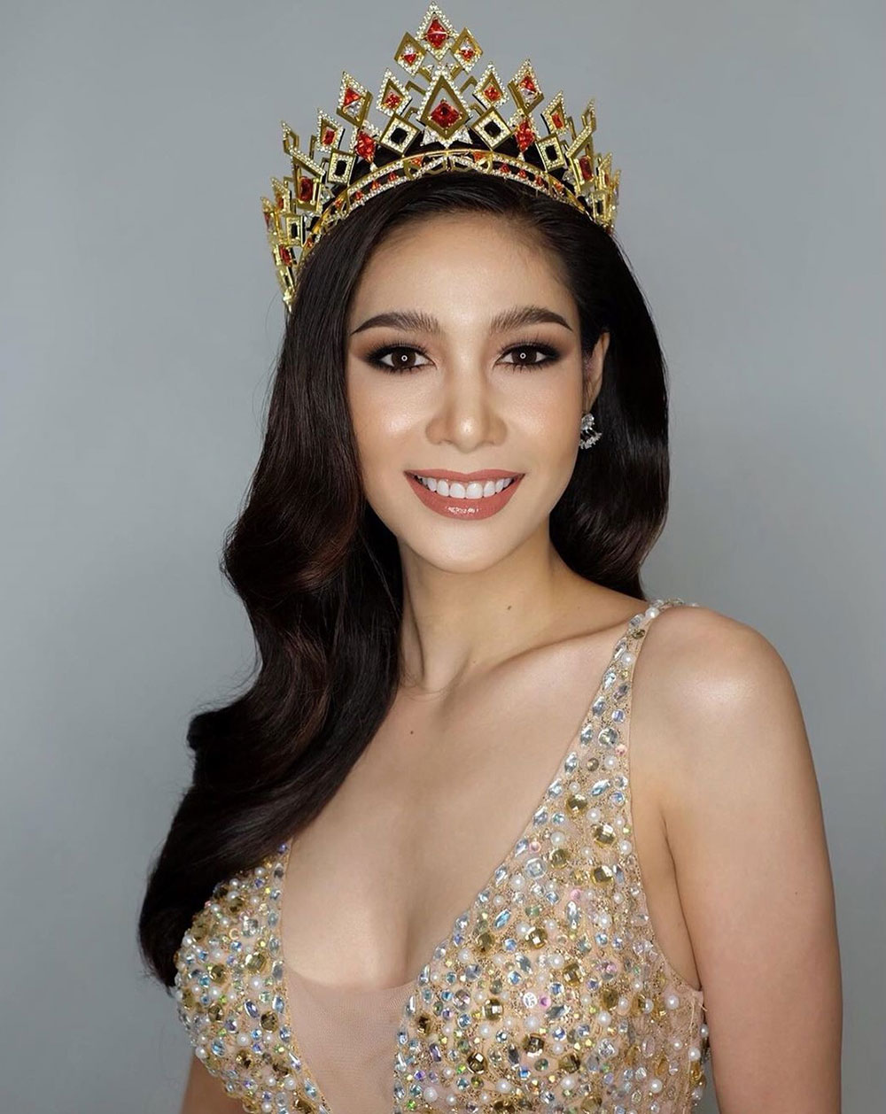 เจน นฤมล