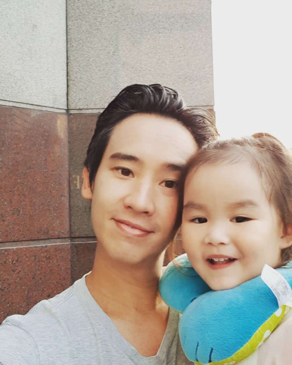 ทิม พิธา