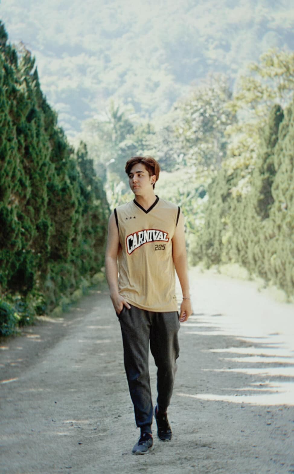 หนักแน่น นรินทร์โชติ 