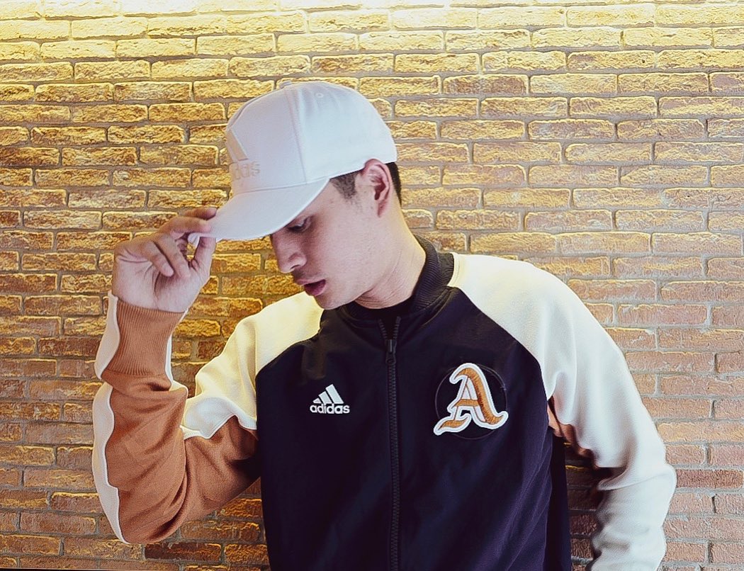 ปั้นจั่น ฐิสา