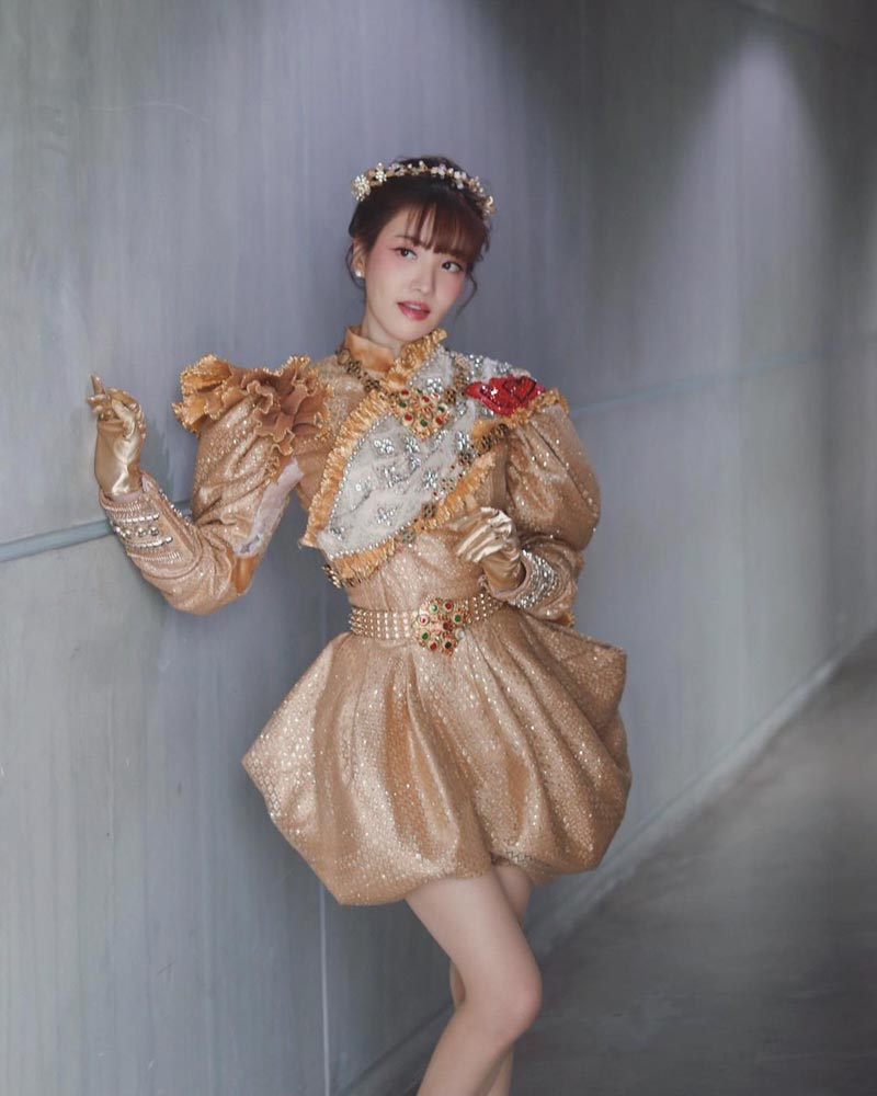 แกรนด์ เดอะสตาร์