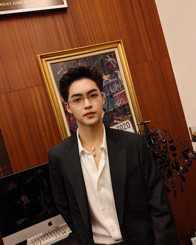 มิค เมธัส โอภาสเอี่ยมขจร