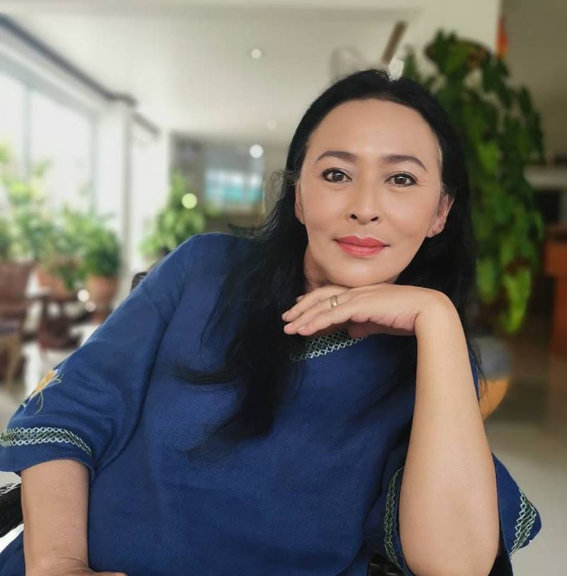 หมวย สุภาภรณ์