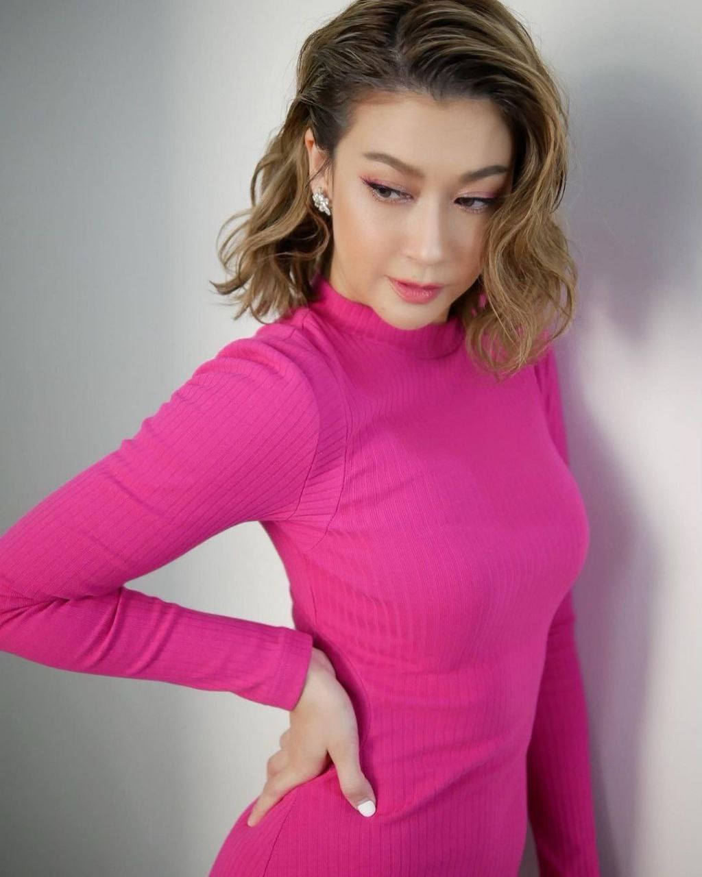 เอมี่ กลิ่นประทุม