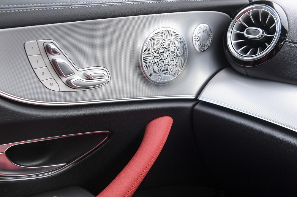   Mercedes-Benz E 200 Coupe AMG Dynamic