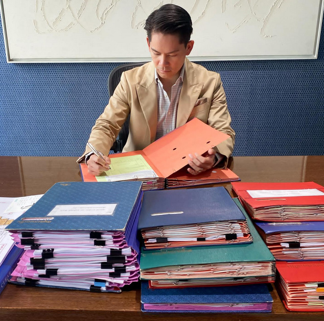 กรณ์ ณรงค์เดช ประวัติ นักธุรกิจหนุ่มหล่อพันล้าน คู่ชีวิต ศรีริต้า เจนเซ่น