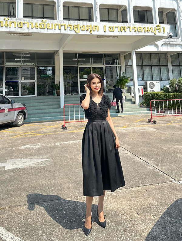 ปู มัณฑนา