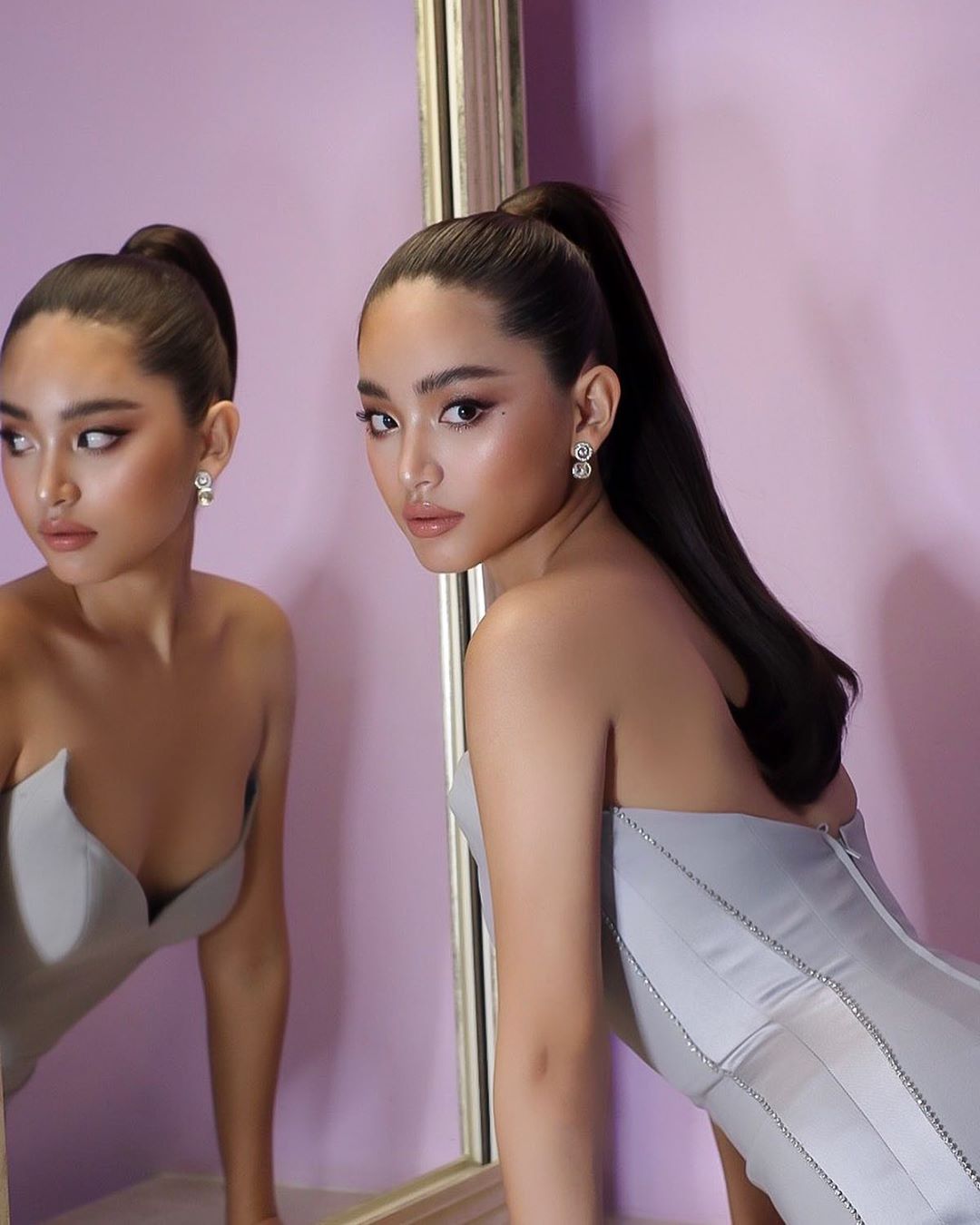 ฟ้า ยงวรี