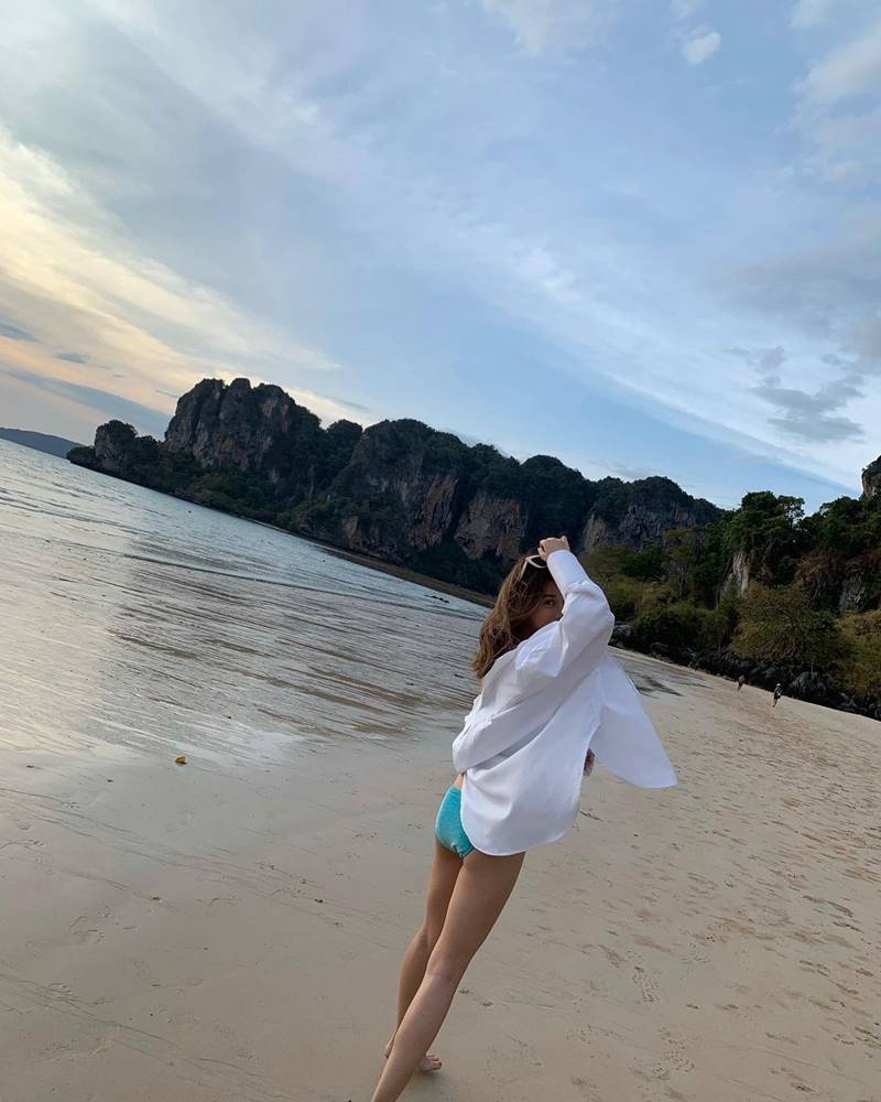 เก้า สุภัสสรา, ดาราชุดว่ายน้ำ