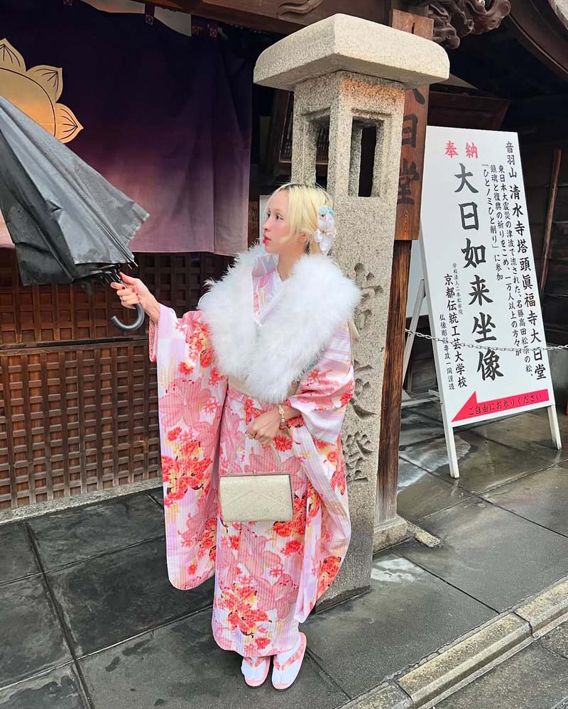 แฮนน่า 4EVE