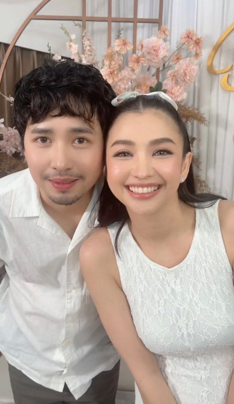 หนูเล็ก บลูเบอร์รี่ จัดงานแต่งกับสามี บอย