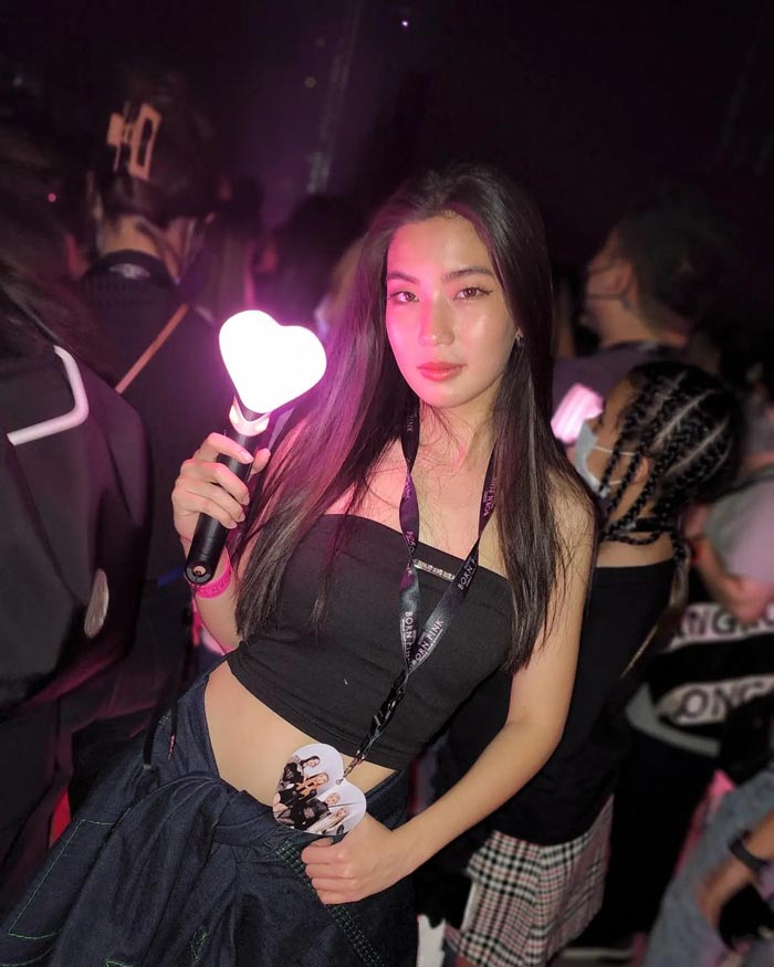 ก้อย อรัชพร