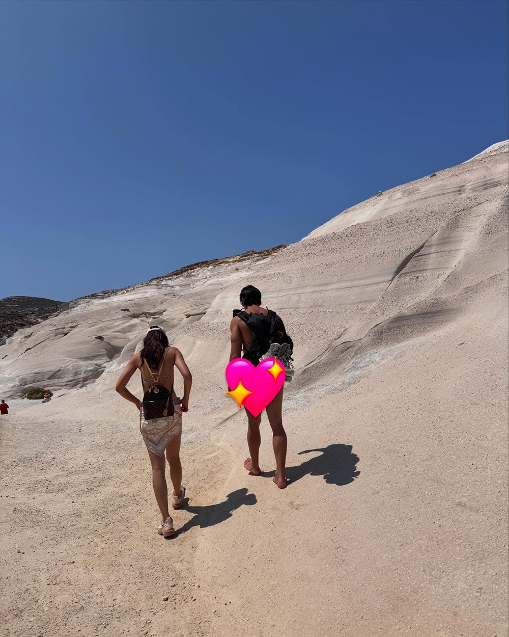 ณเดชน์ ญาญ่า หวานไม่ยั้ง ชอตนี้ทำกรี๊ดลั่น หรือจะถ่ายพรีเวดดิ้งแล้ว