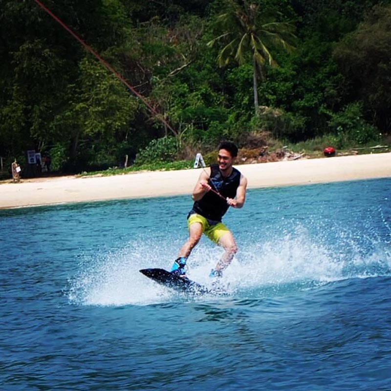 เค วัฒนา