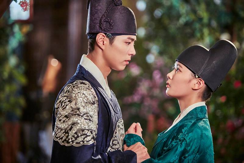 Love in the Moonlight รักเราพระจันทร์เป็นใจ