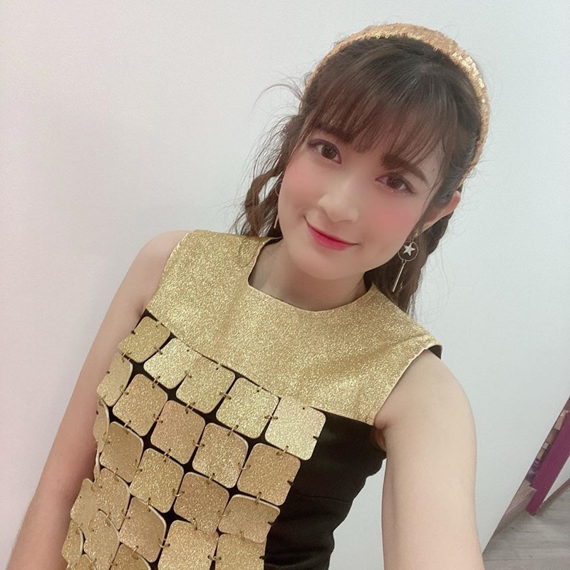 นิ้ง BNK48