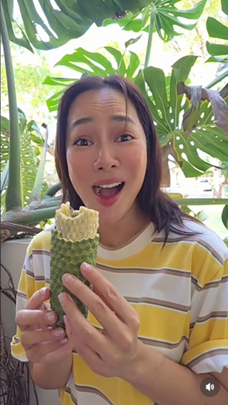 จอย รินลณี รีวิวกินผลมอนสเตอร่า