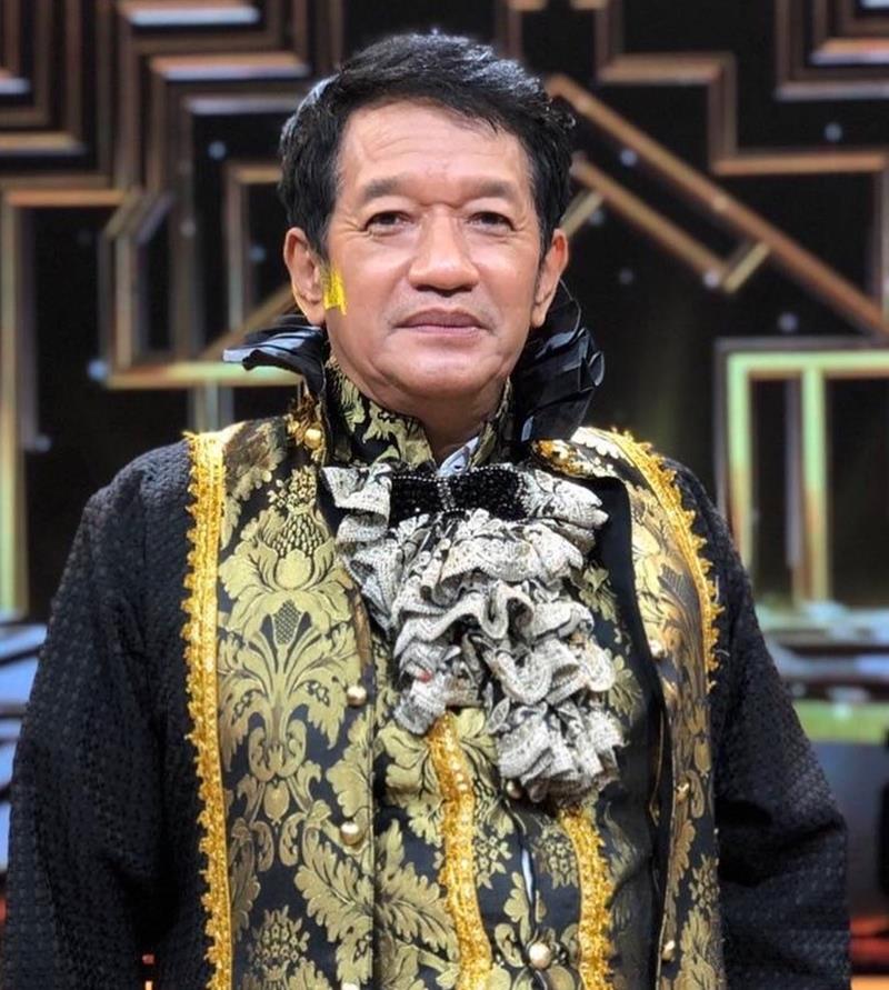 โย่ง เชิญยิ้ม