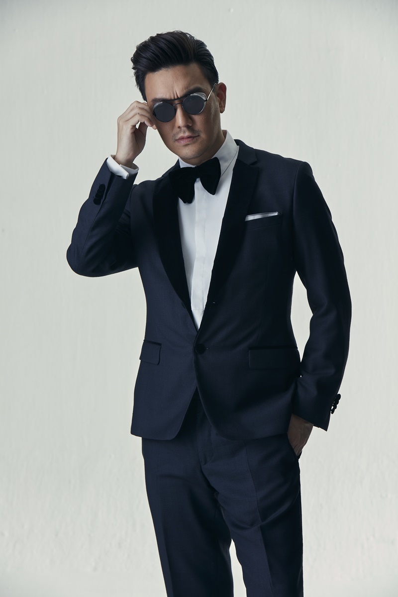Burin Boonvisut Disco in Tuxedo
