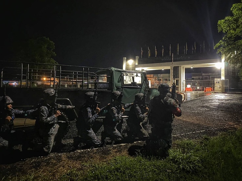 กองทัพไทย