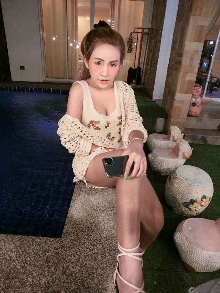 มะนาว เจ้าสาวถูกเทงานแต่ง
