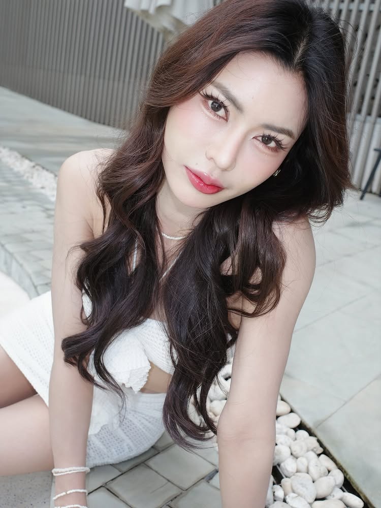 กชเบล ศรัณย์รัชต์