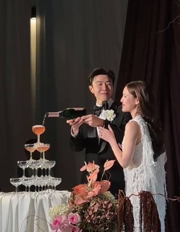 เชา ชวลิต แต่งงาน