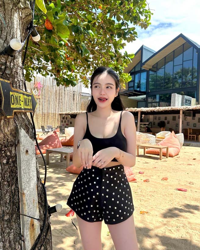 ขนม ศศิกานต์