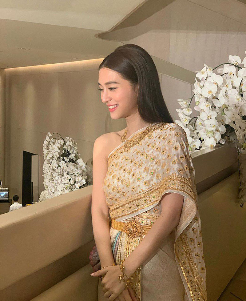 มิว นิษฐา