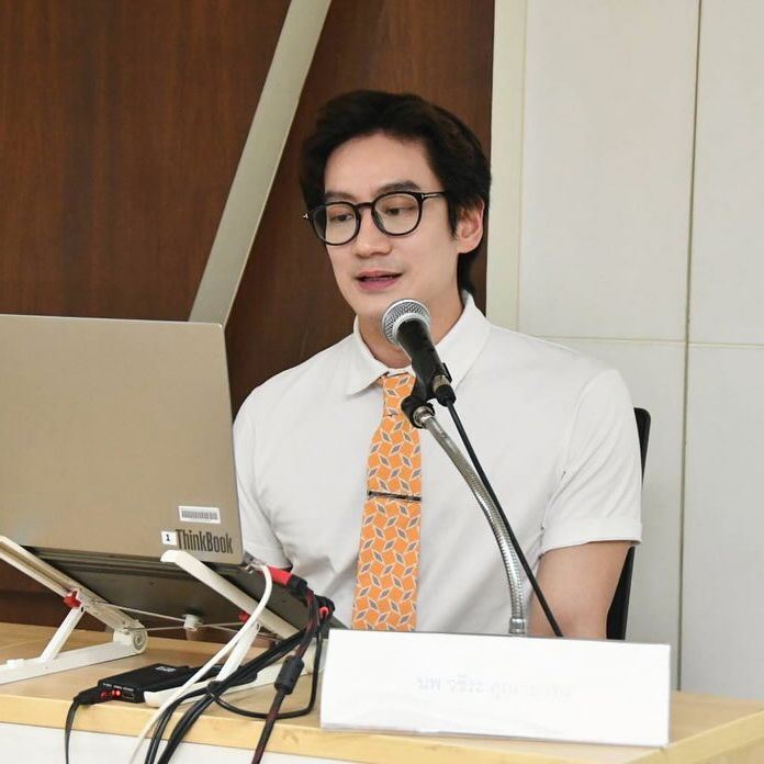 หมอโอ๊ค 