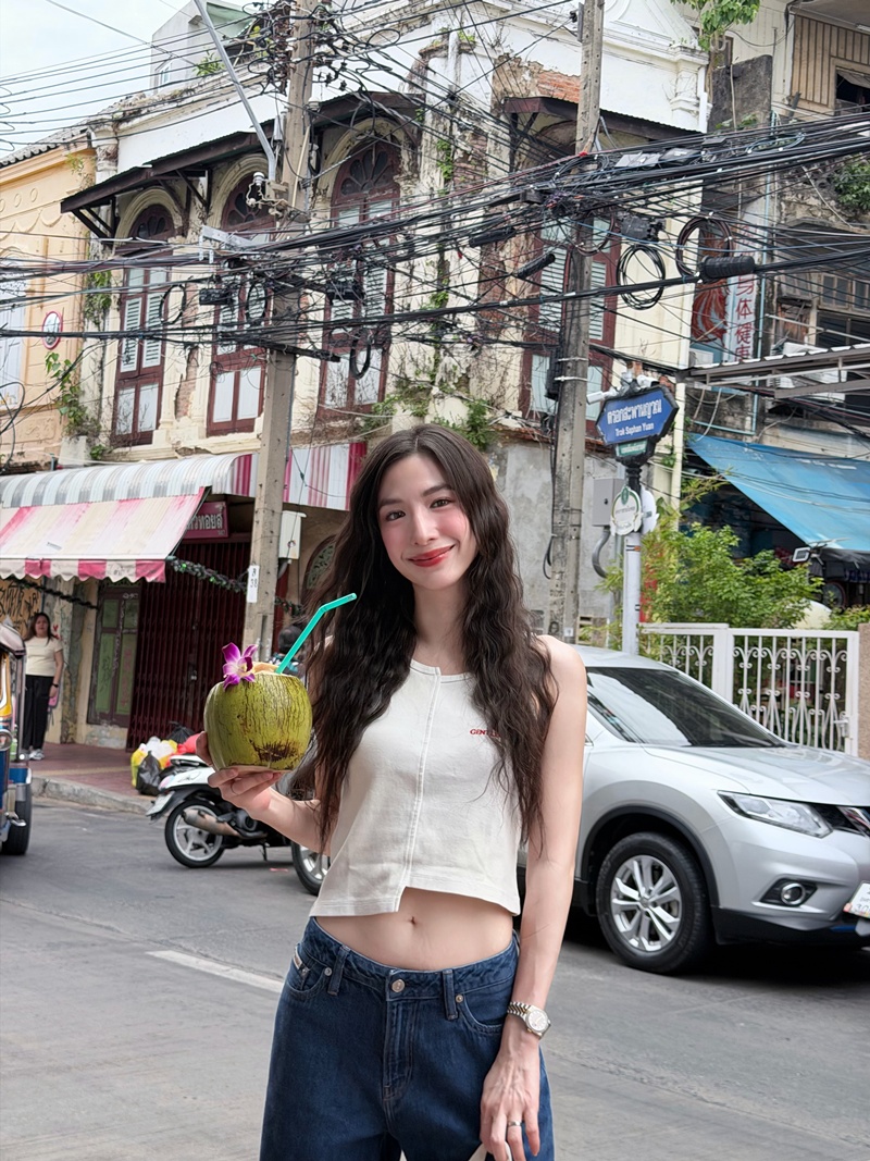 เอ้ก บุษกร