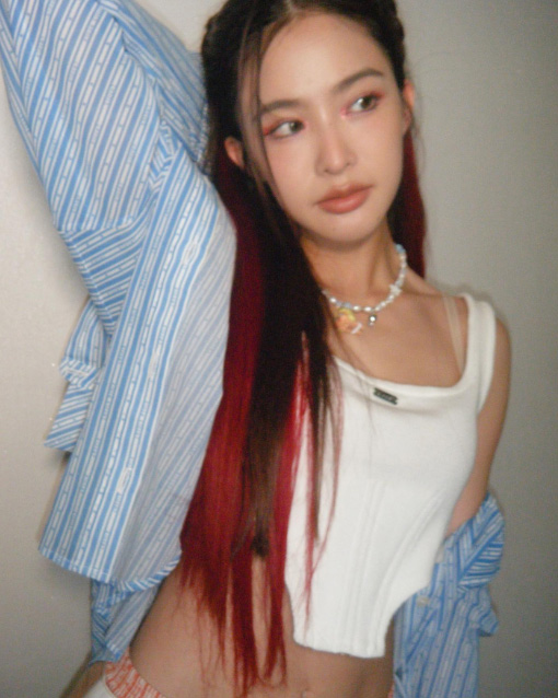 มายด์ ลภัสลัล ประวัติ