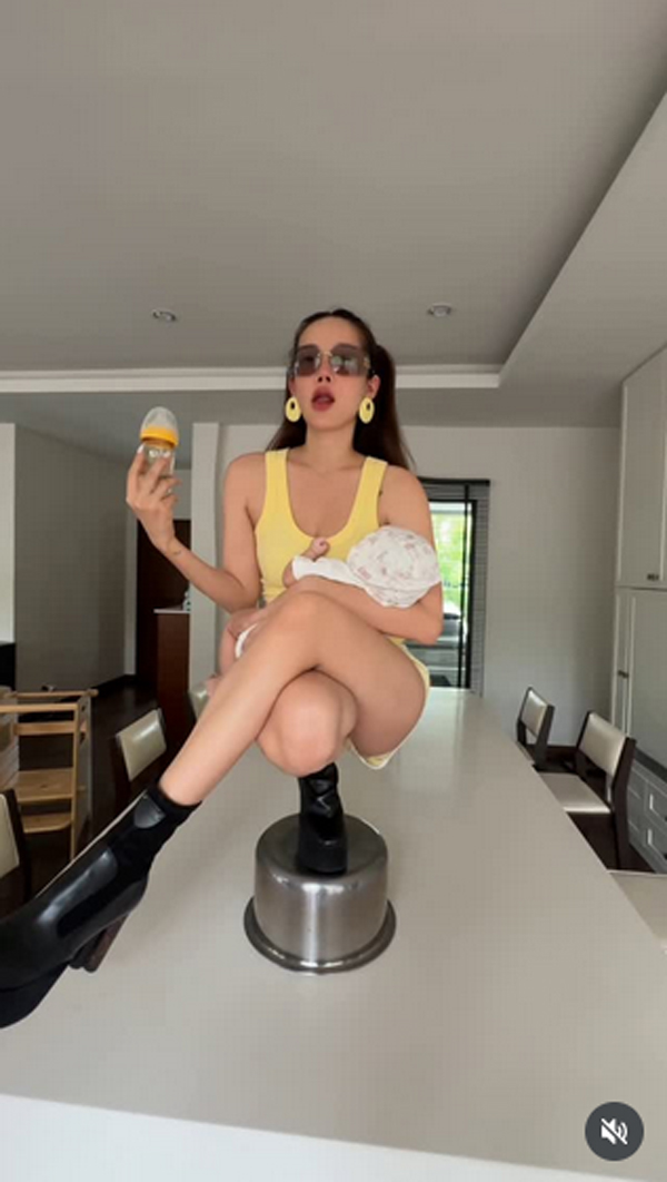 ปุ้มปุ้ย เล่นชาเลนจ์ Nicki Minaj Pose Challenge