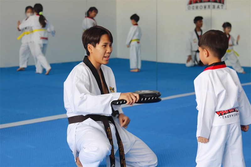 จูเนียร์ รามณรงค์ ประวัตินักเทควันโดหนุ่มตี๋ ว่าที่เจ้าบ่าวของ น้องเทนนิส