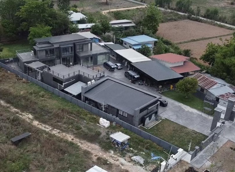 บ้านครูเต้ย อภิวัฒน์