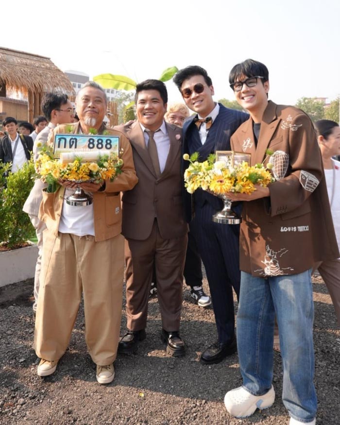 งานแต่ง แจ็ค ใบหม่อน