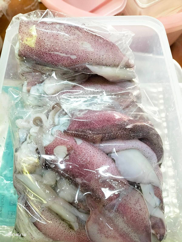 วิธีเก็บหมู หมึก กุ้ง และเนื้อสัตว์ต่าง ๆ ในช่องแช่แข็ง วิธีเก็บเนื้อสัตว์ในช่องฟรีซ  เคล็ดลับทำอาหาร